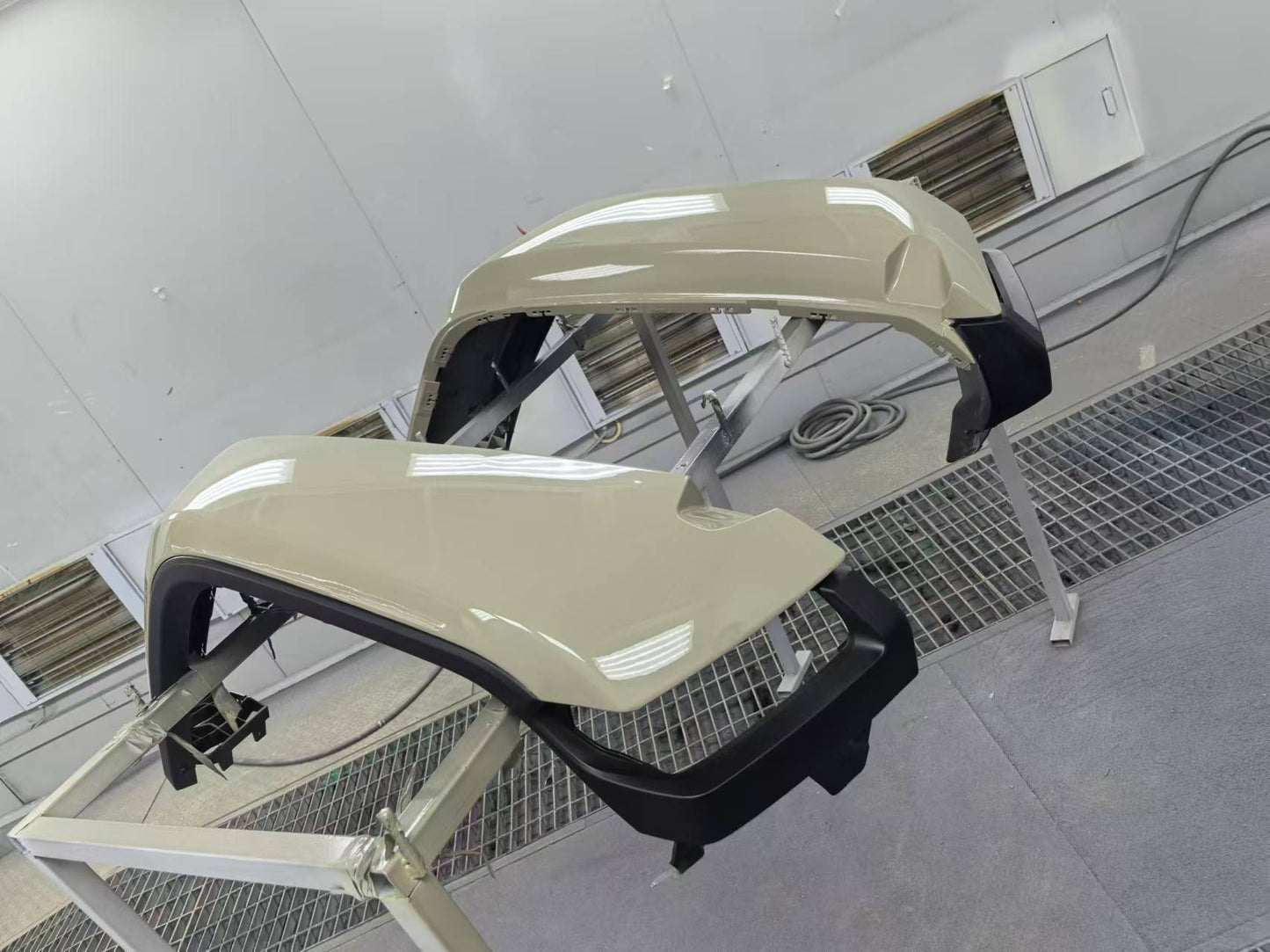 18-24 Jeep Wrangler : High Fender Color Matched Painted Set