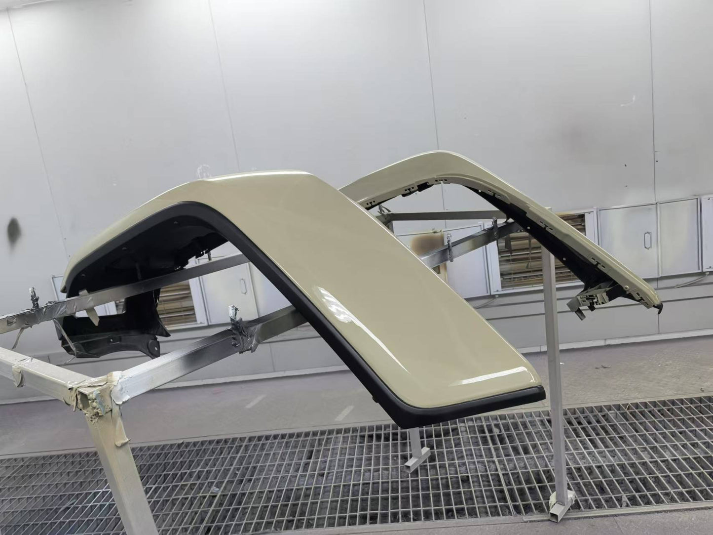 18-24 Jeep Wrangler : High Fender Color Matched Painted Set