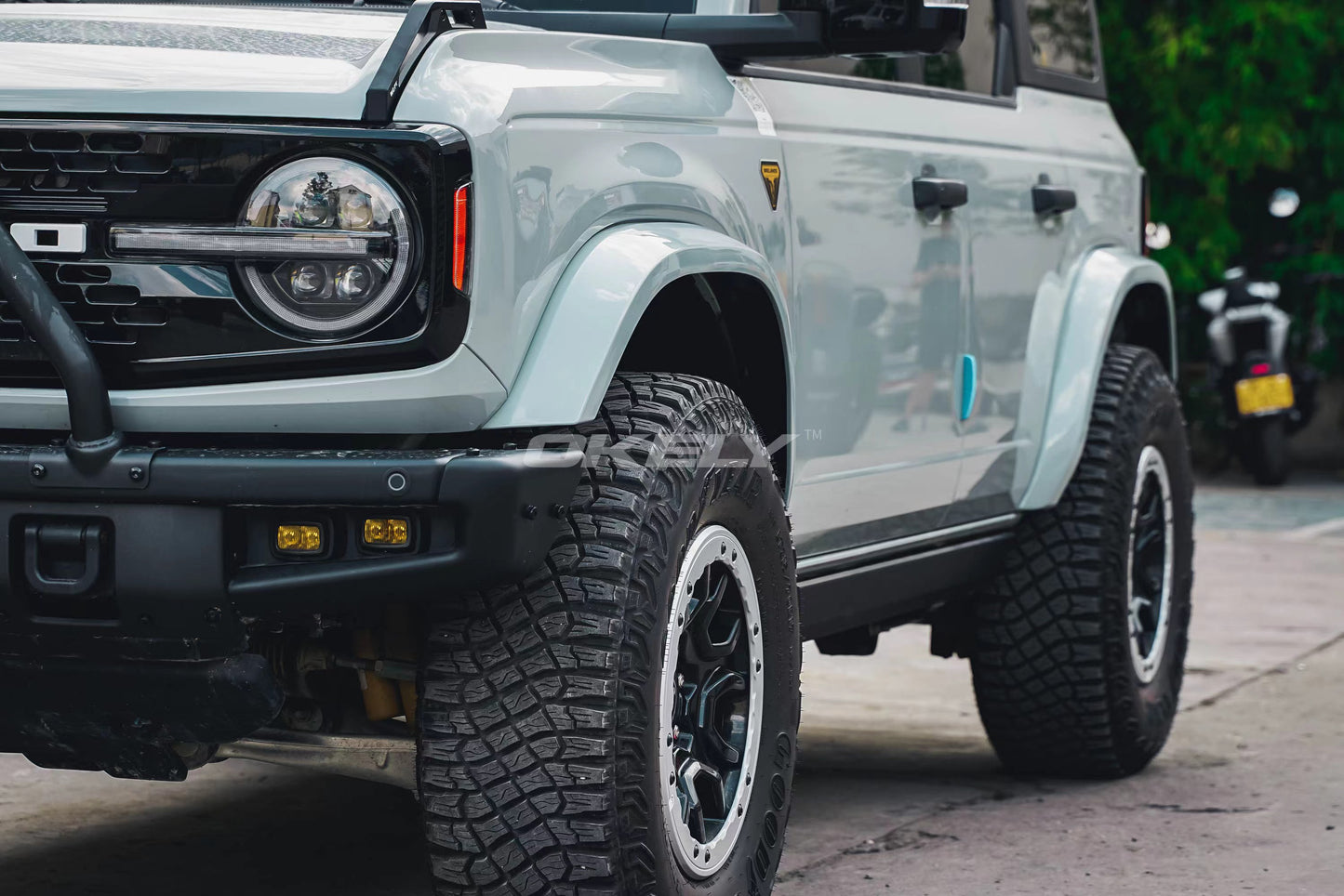 Bronco Slim Fenders OEM Color Painted