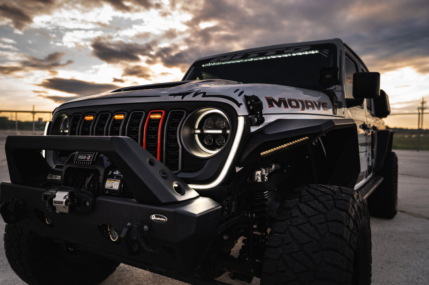 Awakening Sequential LED Grille Surround – Fits 2024 Jeep JL/JT