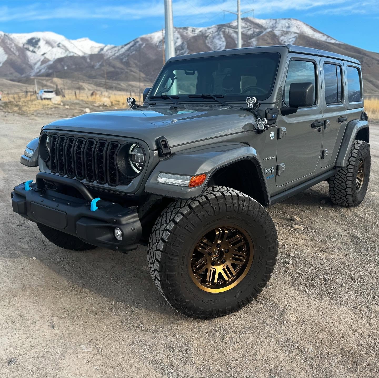 Jeep 24 Grille Slot Silver Delete – Raptorized / Satin Black Insert Covers for 2024+ Wrangler & Gladiator