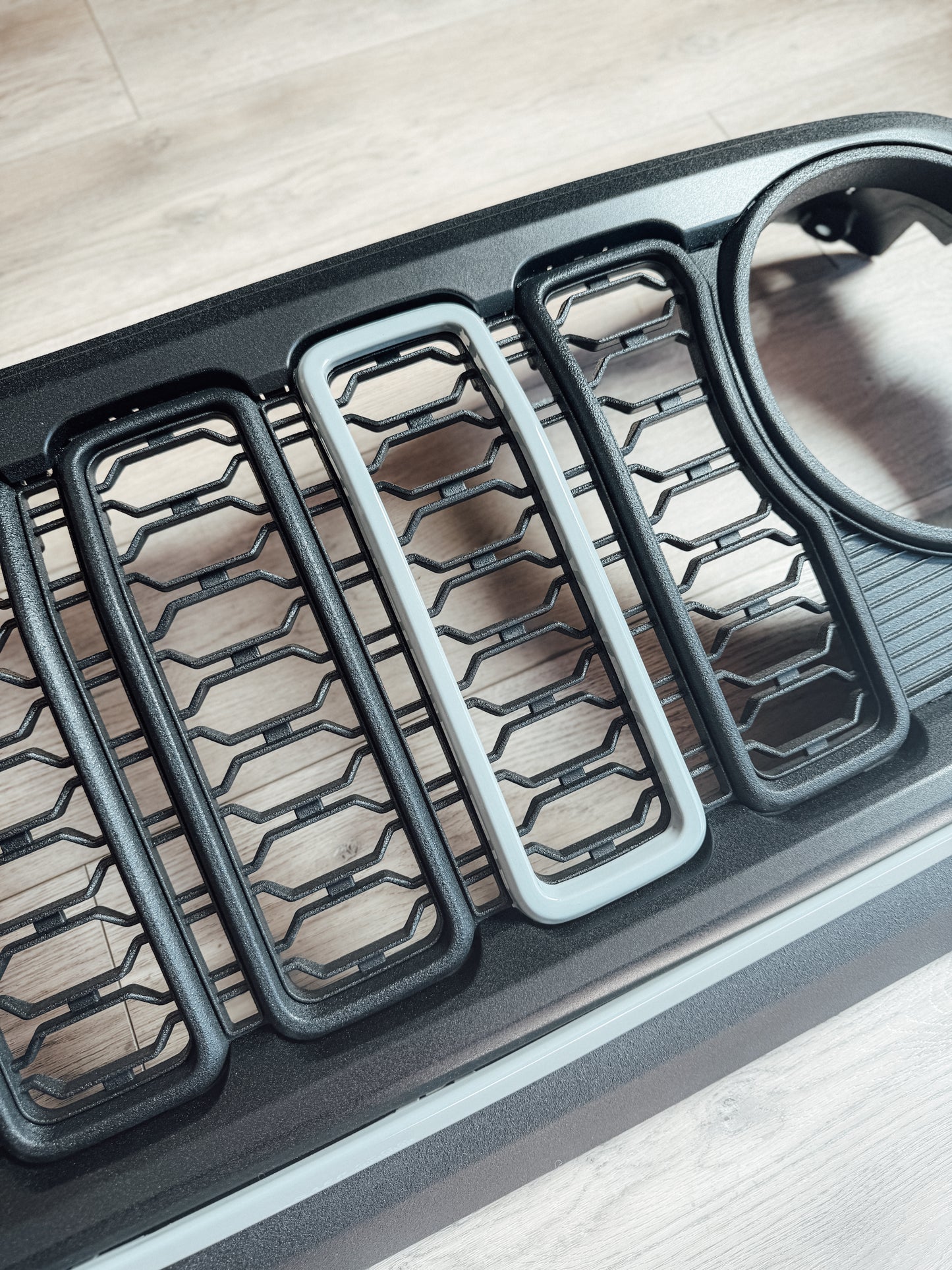 2024 Grille Archive